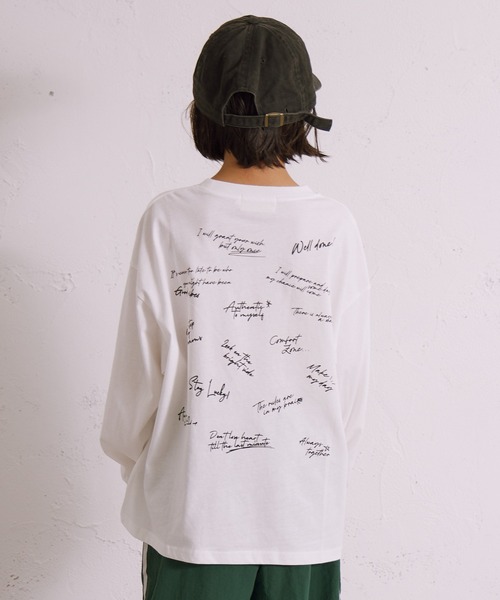 PAIRMANON STREET（ペアマノンストリート）の「【綿100%】バックプリント 長袖 Tシャツ【PAIRMANON STREET】（Tシャツ/カットソー・キッズ・レッド/ベージュ系その他/ホワイト系その他3/ホワイト/ブラック系その他/ホワイト系その他2/ブラック系その他3/ブラック/ブラック系その他2/ベージュ/イエロー/ネイビー/ミント/ホワイト系その他・150/130/120/140/110/160/100/90）」の4枚目の写真