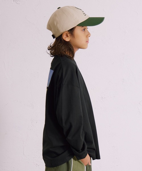 PAIRMANON STREET（ペアマノンストリート）の「【綿100%】バックプリント 長袖 Tシャツ【PAIRMANON STREET】（Tシャツ/カットソー・キッズ・レッド/ベージュ系その他/ホワイト系その他3/ホワイト/ブラック系その他/ホワイト系その他2/ブラック系その他3/ブラック/ブラック系その他2/ベージュ/イエロー/ネイビー/ミント/ホワイト系その他・150/130/120/140/110/160/100/90）」の20枚目の写真