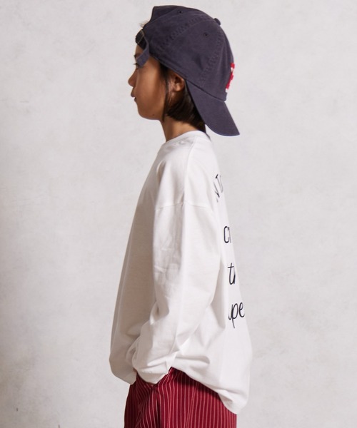 PAIRMANON STREET（ペアマノンストリート）の「【綿100%】バックプリント 長袖 Tシャツ【PAIRMANON STREET】（Tシャツ/カットソー・キッズ・レッド/ベージュ系その他/ホワイト系その他3/ホワイト/ブラック系その他/ホワイト系その他2/ブラック系その他3/ブラック/ブラック系その他2/ベージュ/イエロー/ネイビー/ミント/ホワイト系その他・150/130/120/140/110/160/100/90）」の16枚目の写真