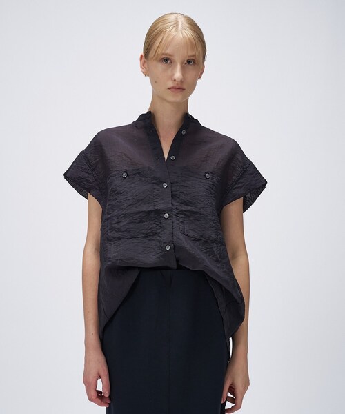 cloenc(クロエンス)の「【マシンウォッシュ】シアーフレンチスリーブシャツ(シャツ/ブラウス・レディース・ライトグリーン/ダークブラウン/スミクロ・02)」の2枚目の写真