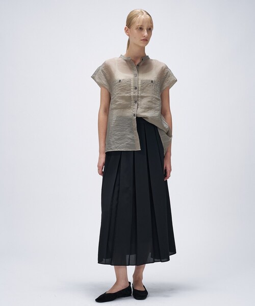 cloenc(クロエンス)の「【マシンウォッシュ】シアーフレンチスリーブシャツ(シャツ/ブラウス・レディース・ライトグリーン/ダークブラウン/スミクロ・02)」の4枚目の写真