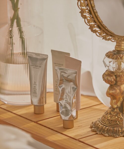 BIRTHDAY BAR(バースデイバー)の「【come inside me 】Solid perfume ソリッドパフューム(香水・レディース・ホワイト/ピンク/シルバー・0)」の4枚目の写真