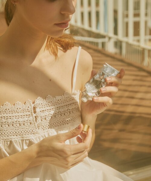 BIRTHDAY BAR(バースデイバー)の「【come inside me 】Solid perfume ソリッドパフューム(香水・レディース・ホワイト/ピンク/シルバー・0)」の5枚目の写真