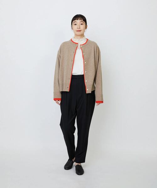 LOISIR(ロワズィール)の「メリノウール天竺カーディガン(カーディガン/ボレロ・レディース・ネイビー/オレンジ/ベージュ/オリーブ・FREE)」の5枚目の写真