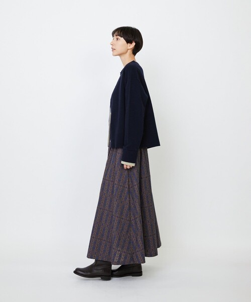 LOISIR(ロワズィール)の「メリノウール天竺カーディガン(カーディガン/ボレロ・レディース・ネイビー/オレンジ/ベージュ/オリーブ・FREE)」の10枚目の写真