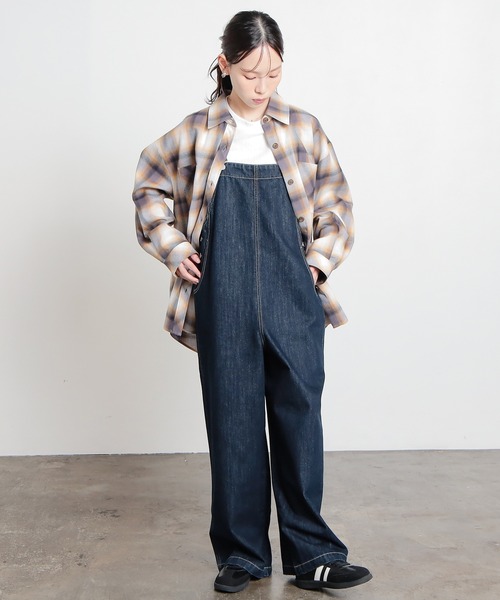 Honeys(ハニーズ)の「デニムオーバーオール(サロペット/オーバーオール・レディース・グレー/ブルー/ワンウォッシュ・L/M/S/SS)」の13枚目の写真