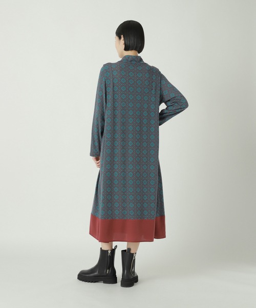 ZUCCa（ズッカ）の「タイルプリントジャージィー / ワンピース / S（ワンピース・レディース・ボルドー/オレンジ/ブラック・M size）」の6枚目の写真