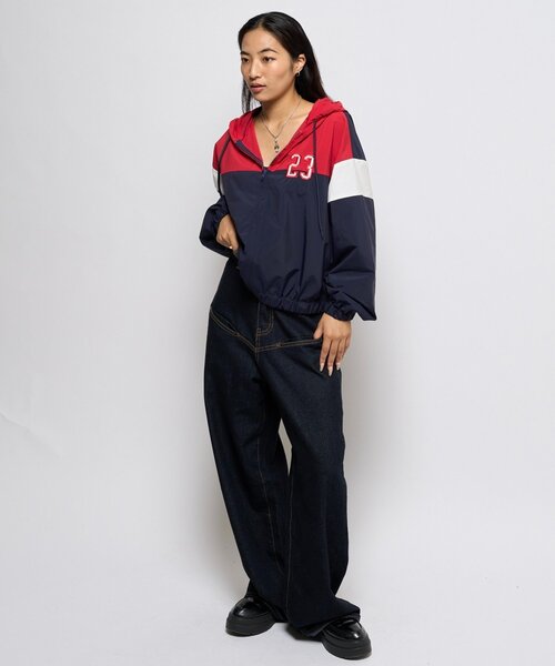 WHO'S WHO gallery（フーズフーギャラリー）の「ナンバリングナイロンパーカー（ナイロンジャケット・レディース・レッド/ブラック・FREE）」の6枚目の写真