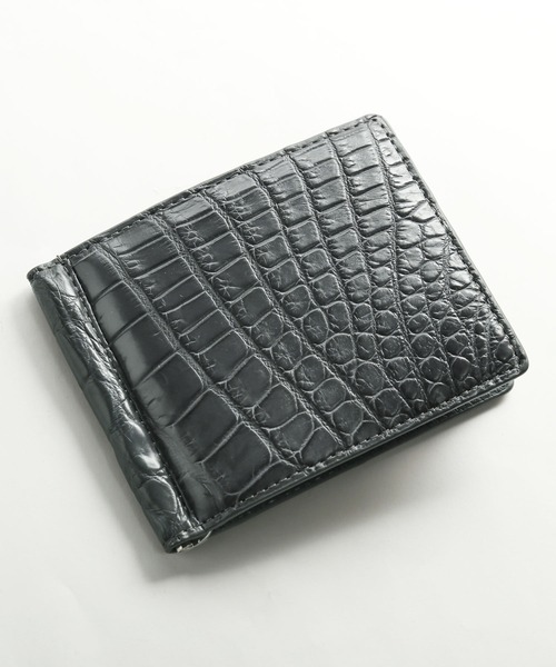 sankyo shokai(サンキョウショウカイ)の「クロコダイルレザー マネークリップ(札入れ/マネークリップ・メンズ・ダークグリーン/ブラック系/グレー系/ブルー/ウッド/グレー/ターコイズブルー/ダークブラウン/ネイビー/ブラック/ダークブラウン系/ターコイズブルー系/ネイビー系/ライトベージュ・FREE)」の4枚目の写真