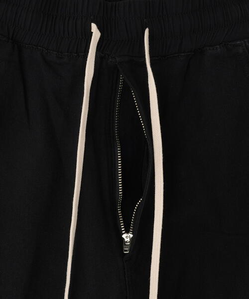 DANKE SCHON(ダンケシェーン)の「DankeSchon/ダンケシェーン/TCBLACK FLARE CARGOPANTS(カーゴパンツ・レディース・ブラック・L/M/S/XL)」の4枚目の写真