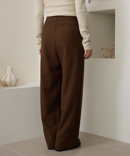 LAULEN（ローレン）の「double tuck wide pants /ソリッドカラーダブルタックワイドパンツ（その他パンツ・レディース・ワインレッド/グレー/ブラック/ベージュ・S/M）」の7枚目の写真