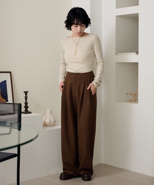 LAULEN（ローレン）の「double tuck wide pants /ソリッドカラーダブルタックワイドパンツ（その他パンツ・レディース・ワインレッド/グレー/ブラック/ベージュ・S/M）」の20枚目の写真