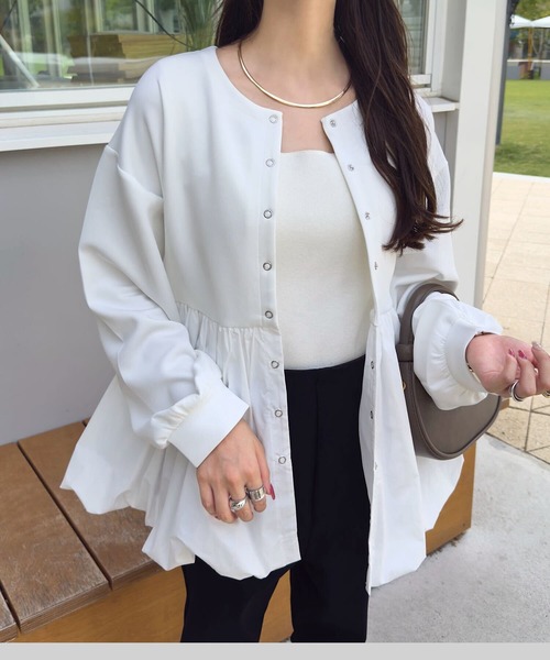 KOBE LETTUCE（コウベレタス）の「[ mamaレタス ] 異素材ペプラムバルーンカーディガン（マタニティウェア/グッズ・レディース・オフホワイト/ブラック・M）」の18枚目の写真