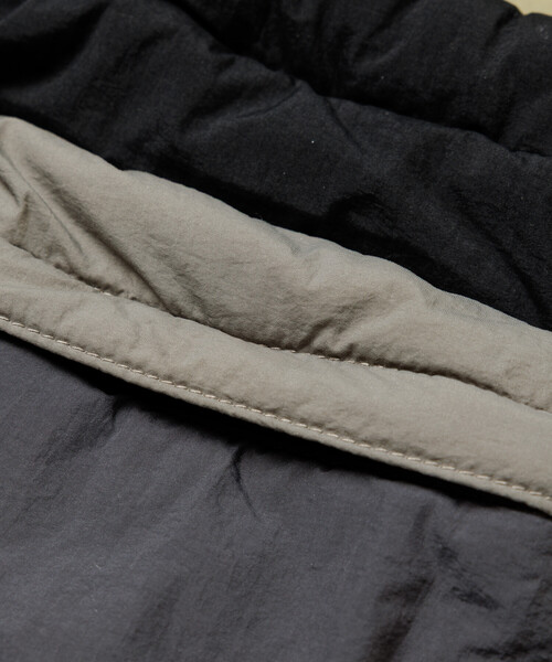 FREAK'S STORE（フリークスストア）の「HIGH LOFT PRIMALOFT POUCH/ハイロフト プリマロフト 巾着バッグ ポーチ（ショルダーバッグ・メンズ・ブラック/オリーブ/その他/チャコールグレー・ONE SIZE）」の19枚目の写真