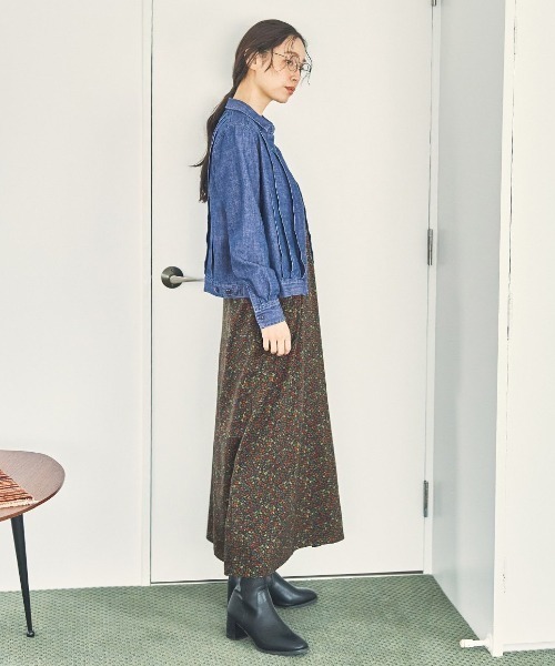 and myera(アンド マイラ)の「and myera デニムのシャツジャケット(デニムジャケット・レディース・ブルー・L/M/S)」の5枚目の写真