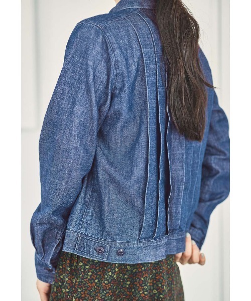 and myera(アンド マイラ)の「and myera デニムのシャツジャケット(デニムジャケット・レディース・ブルー・L/M/S)」の8枚目の写真