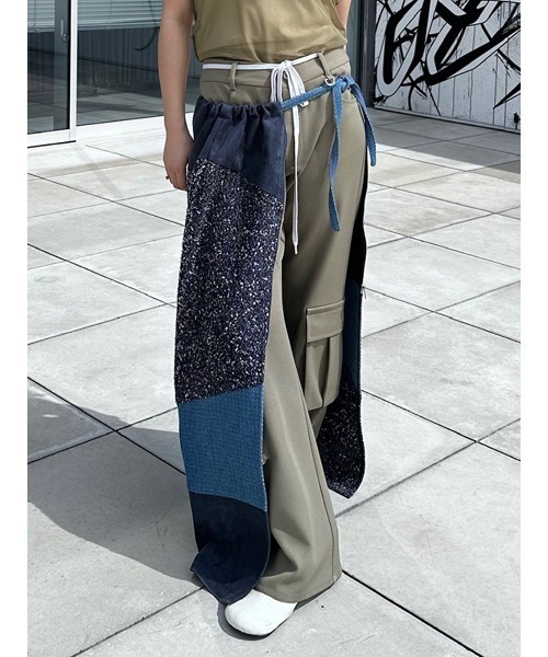 ELCHELE(エルチェレ)の「PATCH WORK ZIP UP SKIRT(スカート・レディース・マルチ・FREE)」の4枚目の写真