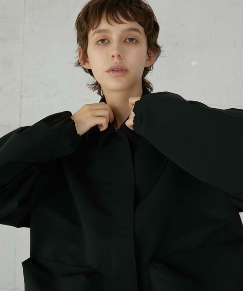 LA PEAU DE GEM（ラポドゥジェム）の「【LA PEAU DE GEM】3D pocket blouson/3Dポケットブルゾン（ブルゾン・レディース・ブラック/アイボリー・2/3）」の14枚目の写真