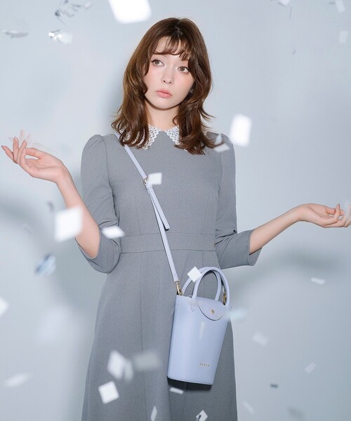 TOCCA(トッカ)の「SWEET TEA TIME LACE ドレス(ワンピース・レディース・ライトグレー系/ネイビー系/ブラック系・4/2/0/6)」の7枚目の写真