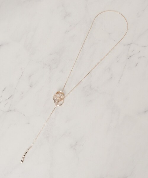 SHOO・LA・RUE（シューラルー）の「ラメエポリングネックレス（ネックレス・レディース・シルバー/ピンクゴールド/ゴールド・00）」の7枚目の写真