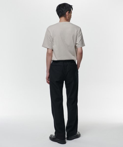 MUSINSA STANDARD（ムシンサスタンダード）の「バックサテンオフィサーパンツ[ブラック]（その他パンツ・メンズ・その他・40/38/42/36/34/32/30/31/33/26/27/28/29）」の9枚目の写真