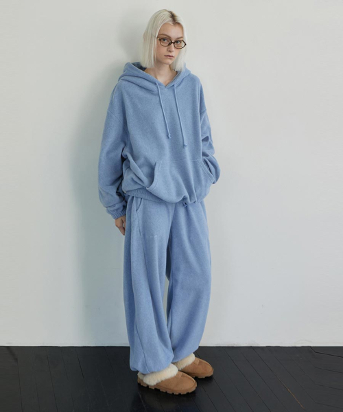 RENSE(レンセ)の「Melange Fleece Pintuck Pants Gray Blue(スウェットパンツ・レディース・その他・FREE)」の2枚目の写真