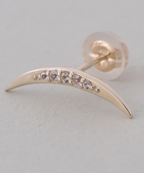 Lilas(リラ)の「《WEB限定》ムーンラインホワイトトパーズピアス K10(両耳)(ピアス(両耳用)・レディース・ゴールド・FREE)」の10枚目の写真