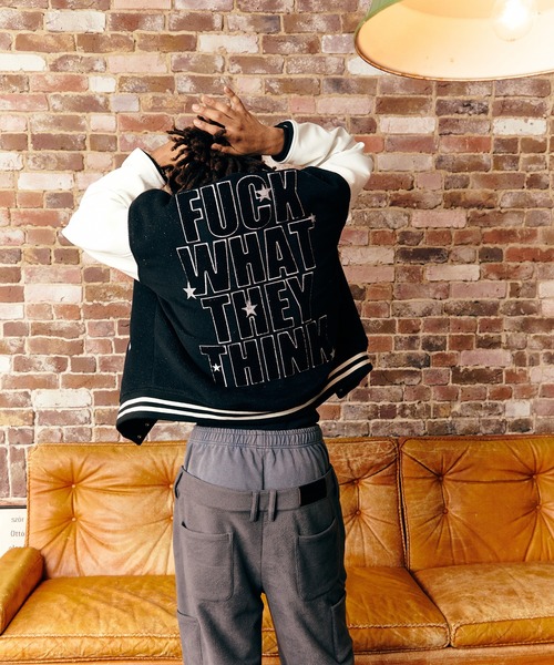 WOKE EDGE(ウォークエッジ)の「Varsity Jacket(スタジャン・メンズ・ブラック・M/L)」の11枚目の写真