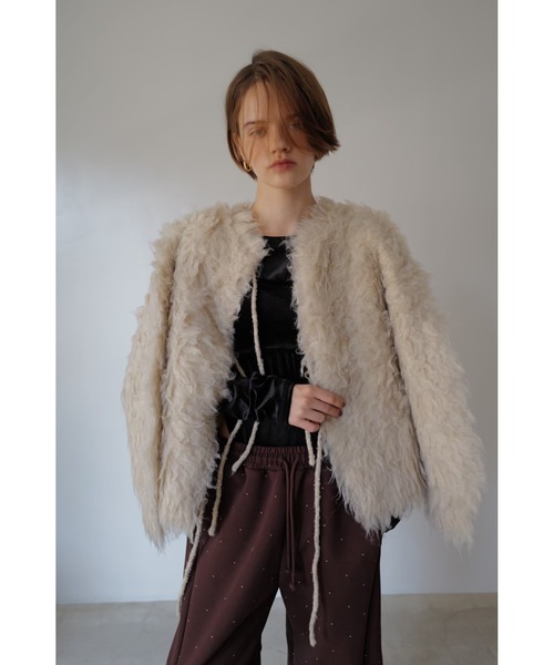 TRUNC（トランクエイティーエイト）の「Fluffy Ribbon Cardigan / フラッフィーリボンカーディガン（カーディガン/ボレロ・レディース・アイボリー/チャコールグレー・FREE）」の2枚目の写真