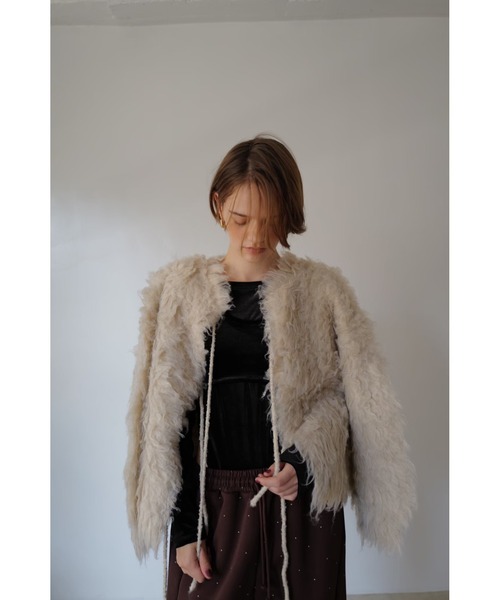 TRUNC（トランクエイティーエイト）の「Fluffy Ribbon Cardigan / フラッフィーリボンカーディガン（カーディガン/ボレロ・レディース・アイボリー/チャコールグレー・FREE）」の5枚目の写真