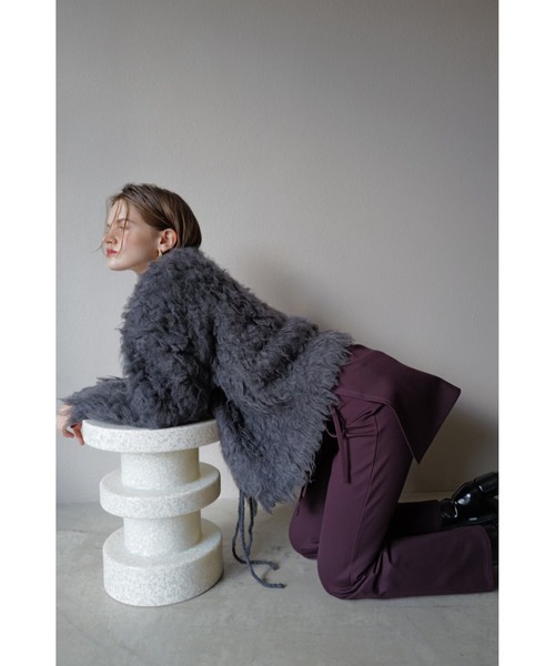 TRUNC（トランクエイティーエイト）の「Fluffy Ribbon Cardigan / フラッフィーリボンカーディガン（カーディガン/ボレロ・レディース・アイボリー/チャコールグレー・FREE）」の8枚目の写真