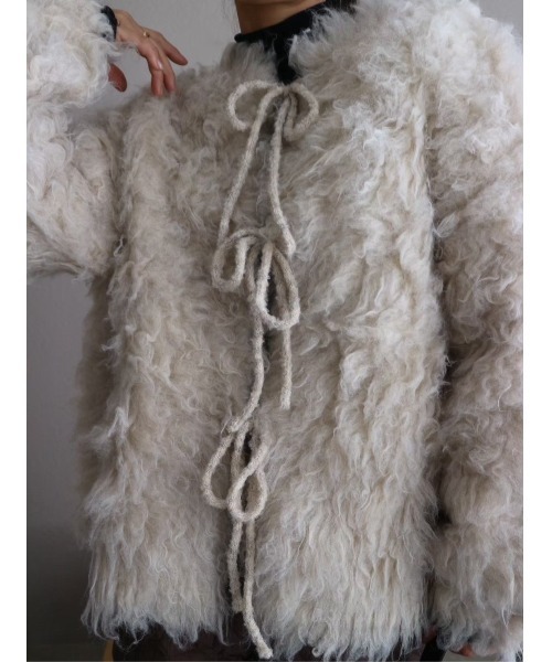 TRUNC（トランクエイティーエイト）の「Fluffy Ribbon Cardigan / フラッフィーリボンカーディガン（カーディガン/ボレロ・レディース・アイボリー/チャコールグレー・FREE）」の20枚目の写真