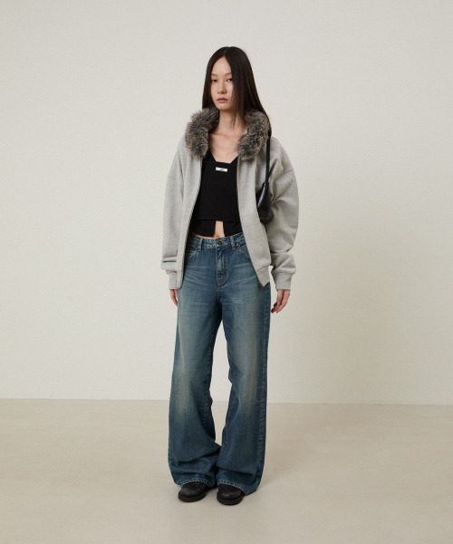 LMOOD（エルムード）の「(W) トラペーズワイドデニムスモーキングブルー（デニムパンツ・レディース・その他・38/36/34）」の2枚目の写真
