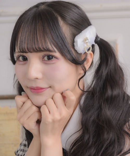 ROJITA（ロジータ）の「リボン付ファークリップセット（バレッタ/ヘアクリップ・レディース・ブラック/マルチ/ホワイト・FREE）」の4枚目の写真