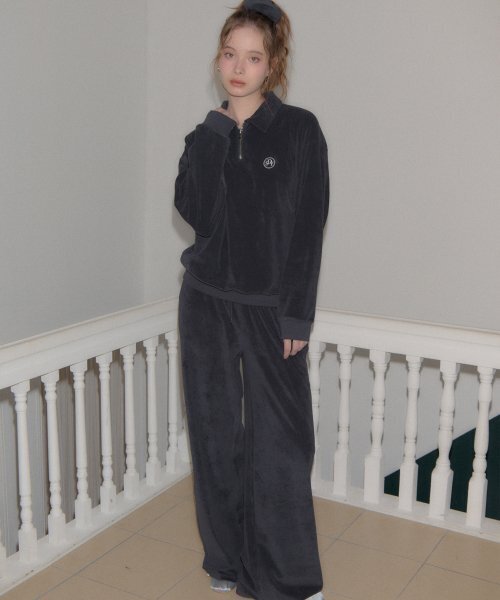 SALON DE YOHN(サロンドヨーン)の「Terry Half Zip-up Sweatshirt_ Charcoal(スウェット・レディース・その他・FREE)」の2枚目の写真
