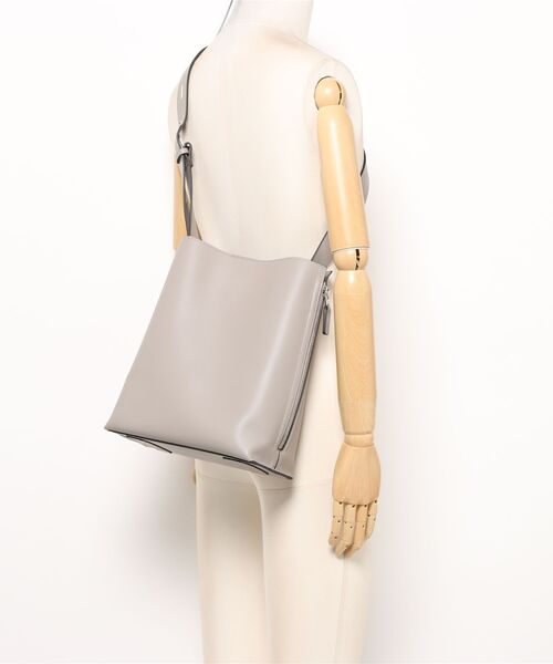 ROPE'（ロペ）の「【E'POR】Y BAG Shoulder Medium【軽量】（ショルダーバッグ・レディース・キナリ/ライトグレー・FREE）」の7枚目の写真