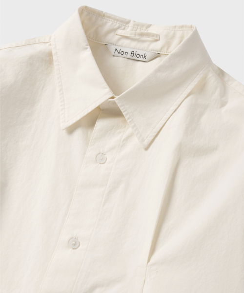 NONBLANK(ノンブランク)の「プリーツポイントシャツ_ペールレモン(シャツ/ブラウス・レディース・その他・MEDIUM/SMALL/X-LARGE/LARGE)」の3枚目の写真
