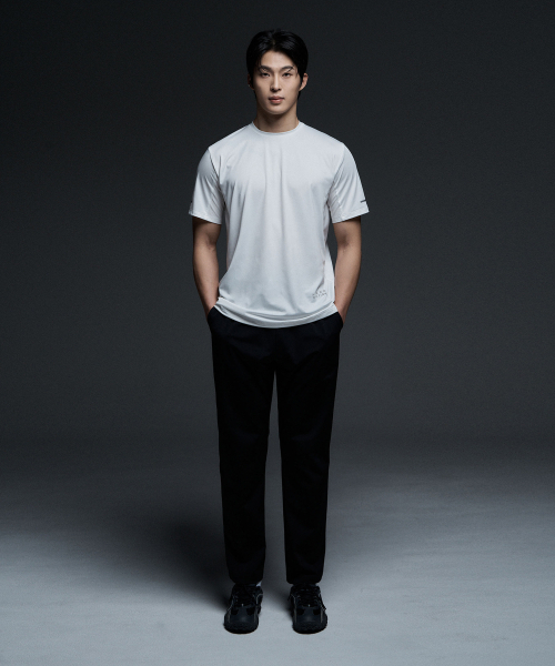ATEZ（アテズ）の「AERO アクションテーパードトレーニングパンツ [ブラック]（スウェットパンツ・レディース・その他・X-LARGE/XX-LARGE/SMALL/MEDIUM/LARGE）」の8枚目の写真