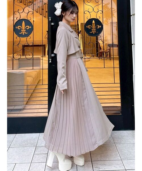 RESEXXY（リゼクシー）の「サイドプリーツトレンチコート（トレンチコート・レディース・ホワイト/ベージュ/ブラック・FREE）」の10枚目の写真