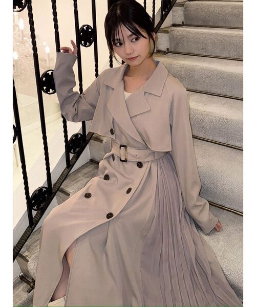 RESEXXY（リゼクシー）の「サイドプリーツトレンチコート（トレンチコート・レディース・ホワイト/ベージュ/ブラック・FREE）」の13枚目の写真