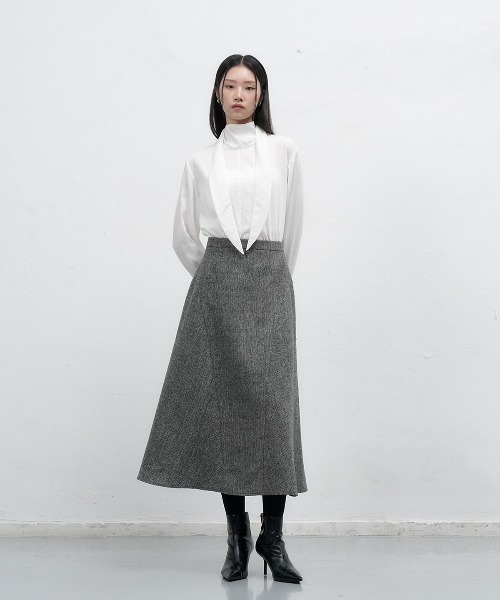 GENERAL IDEA（ジェネラルアイデア）の「【GENERAL IDEA】ウールフレアロングスカート / WOOL FLARE LONG SKIRT/（スカート・レディース・ブラック/ブラウン・M/S/L）」の5枚目の写真