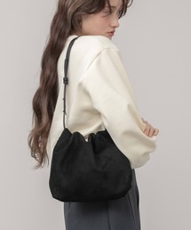 HEILIS（ヘイリス）の「巾着スエードショルダーバッグ / ブラック ブラウン キャメル 茶色 黒色 フェイクスエード ワンハンドル ストラップ 調節可能 ファスナー 巾着 ショルダー 春服 秋服 冬服（ショルダーバッグ）」