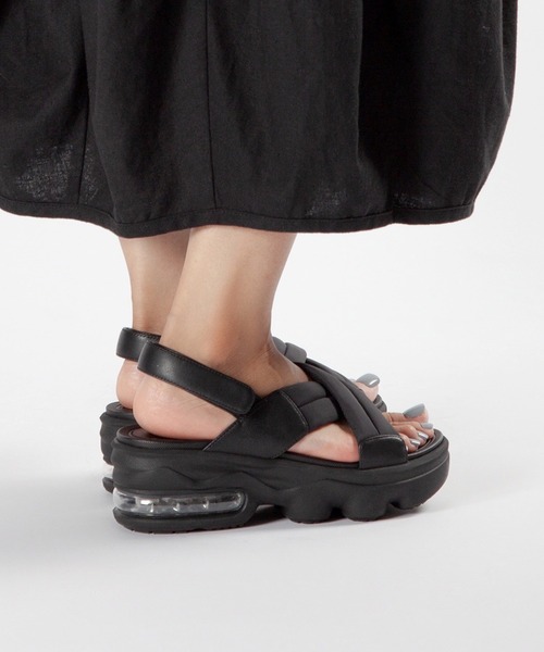 エアソール/厚底】パデッドクロス スポーツサンダル ALL BLACK