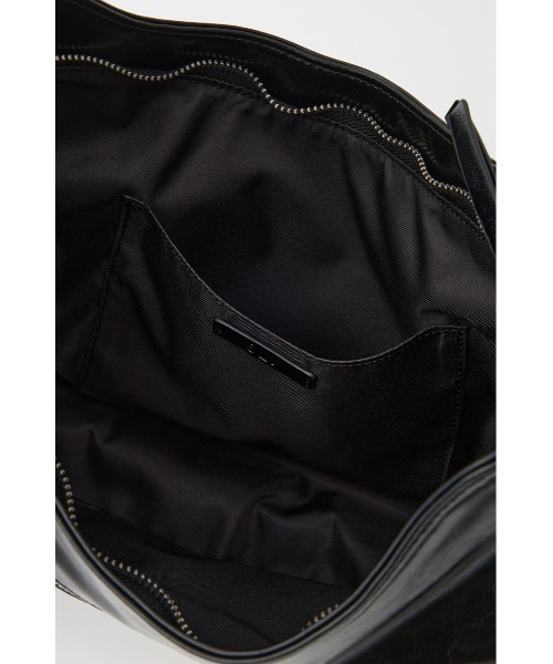 SLY（スライ）の「【WEB限定】EYELET DETAIL SHOULDER BAGLIMITED ITEM アイレットディティール ショルダーバッグ（ショルダーバッグ・レディース・ブラック/ベージュ・FREE）」の8枚目の写真