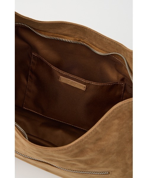 SLY（スライ）の「【WEB限定】EYELET DETAIL SHOULDER BAGLIMITED ITEM アイレットディティール ショルダーバッグ（ショルダーバッグ・レディース・ブラック/ベージュ・FREE）」の17枚目の写真