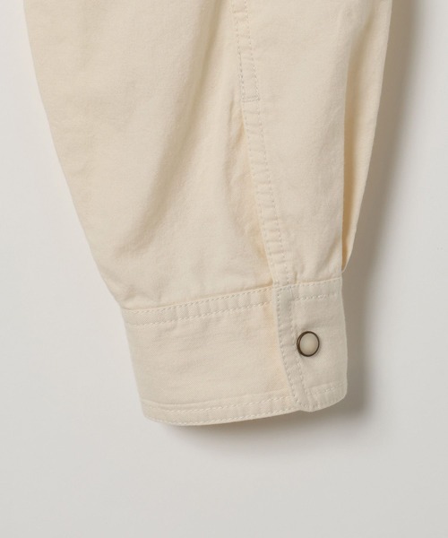 BAYFLOW（ベイフロー）の「コットンボーイフレンドシャツ（シャツ/ブラウス・レディース・オフホワイト/ブラウン系/イエロー・FREE）」の22枚目の写真