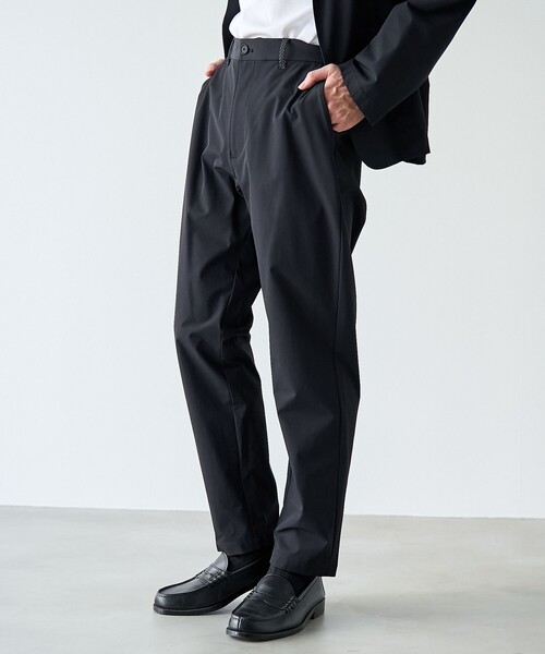 coen（コーエン）の「ストレッチテックナイロンレギュラーパンツ【ストレッチ、撥水、耐摩耗性、UVカット】（スラックス・メンズ・ブラック/ダークグレー/ベージュ/オリーブ・S/M/L/XL）」の2枚目の写真