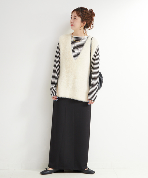 B.C STOCK（ベーセーストック）の「《追加4》《2点セット》手洗い可 / ショートシャギーベスト+ダンボールスカート（スカート・レディース・ネイビー/ブラウン/アイボリー・FREE）」の4枚目の写真