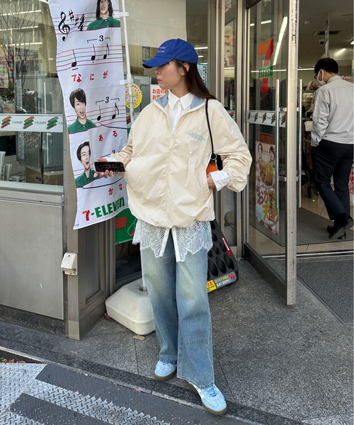 PILIT（ピリット）の「裾レースシャツ（シャツ/ブラウス・レディース・グレー/オフホワイト・MEDIUM）」の21枚目の写真