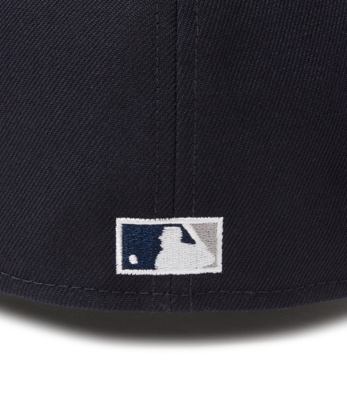 NEW ERA(ニューエラ)の「NEW ERA NEW YORK YANKEES OLD ENGLISH 59FIFTY(ニューエラ ニューヨーク・ヤンキース オールドイングリッシュ 5950)(キャップ・メンズ・ネイビー・7 1/4/7 3/8/7 1/2/7 5/8/7 3/4)」の9枚目の写真